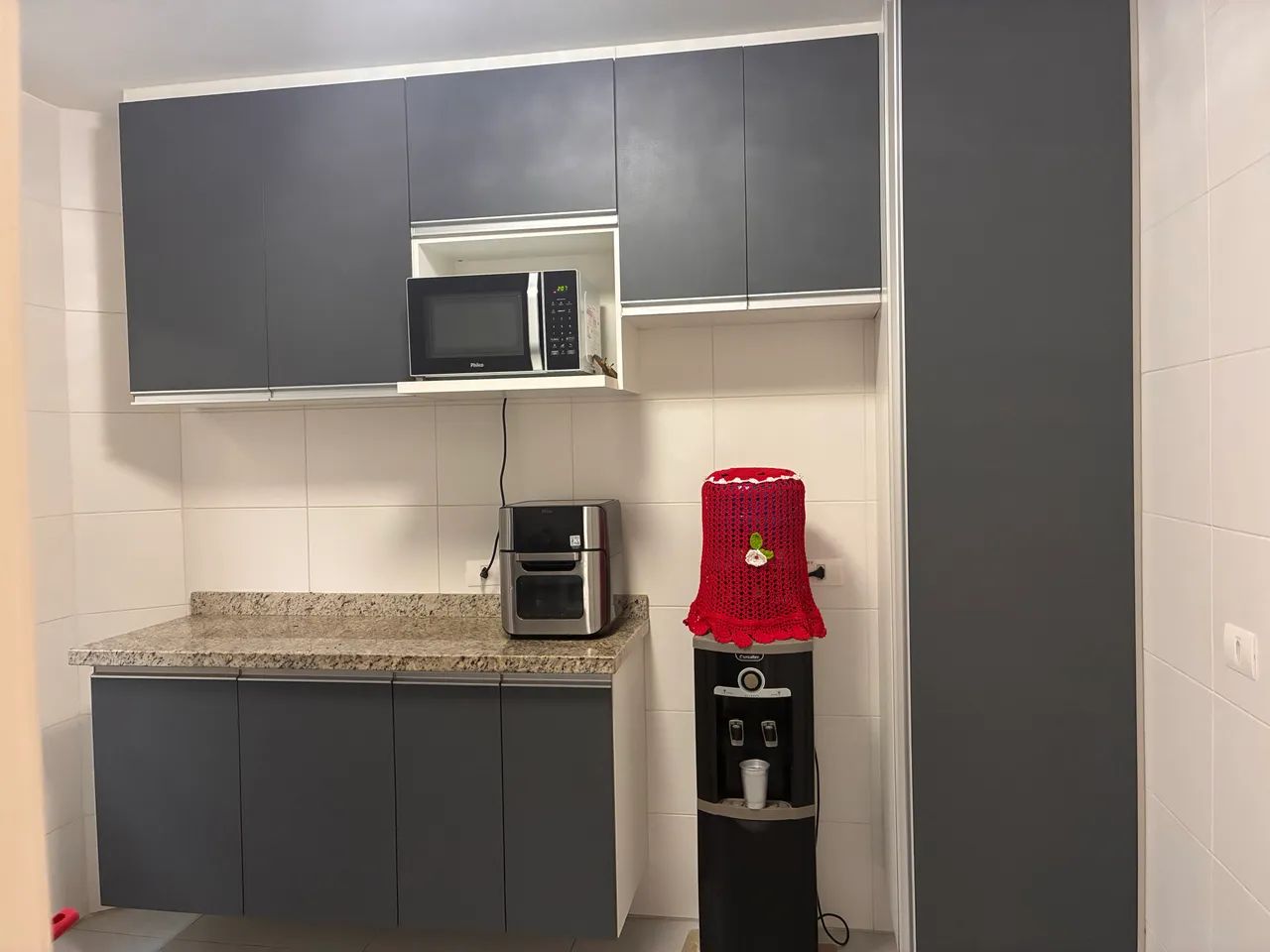 Cozinha planejada com granito