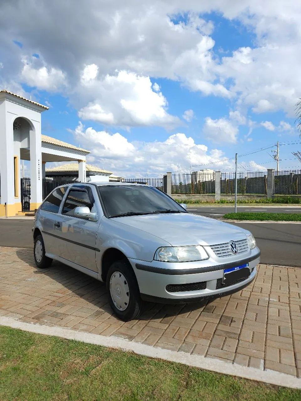 Volkswagen Gol Geração III Plus 1.0 MI 8V Gasolina Mec. 2P 2004