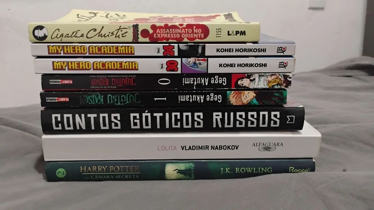 livros (e mangás) - Foto 2