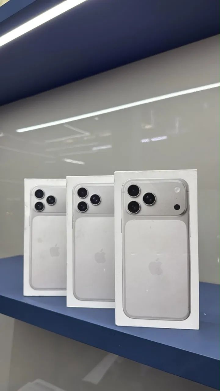 Iphone 17 pro Max 256 Silver Lacrado