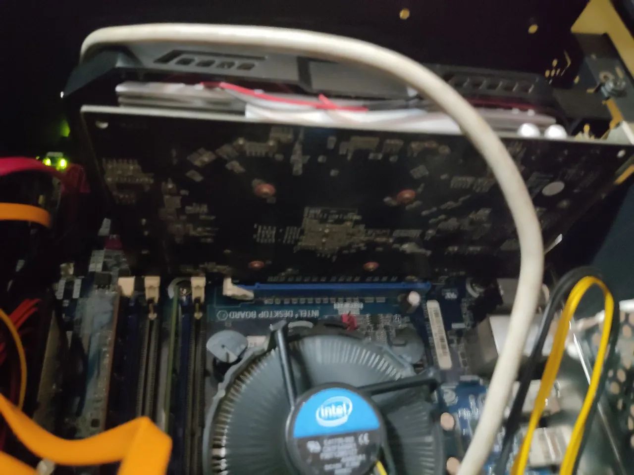 GTX 560 - Foto 2