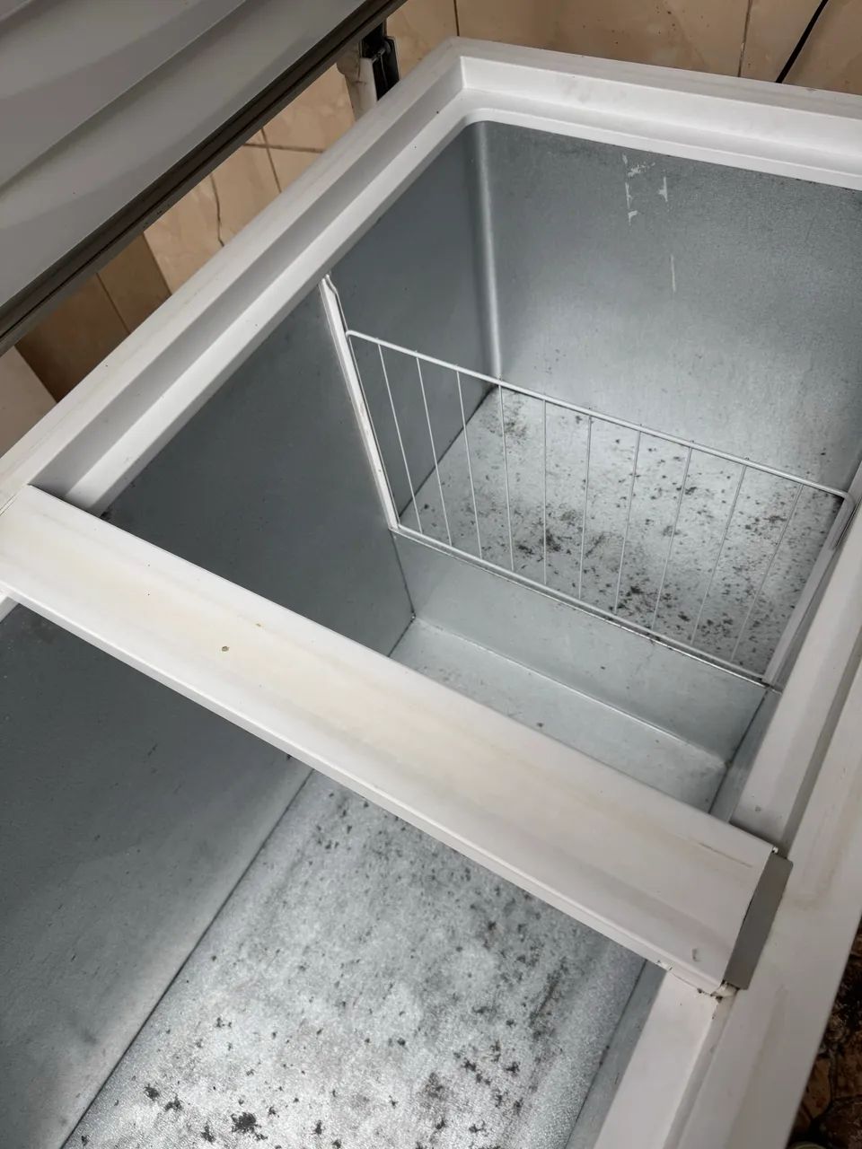 Freezer horizontal Electrolux H550 - Foto 2