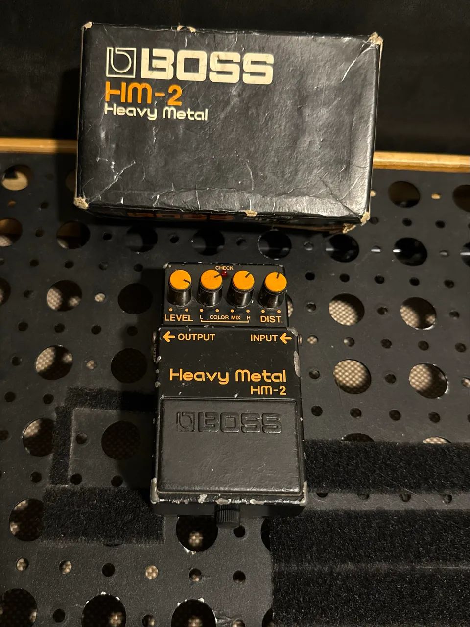 Pedal BOSS HM-2 Heavy Metal (Black Label/Japan) RARO