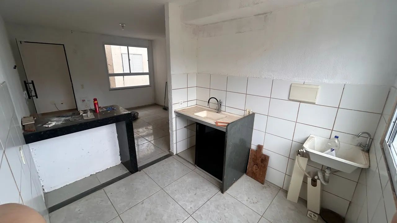 aluga-se ap no bairro contente 