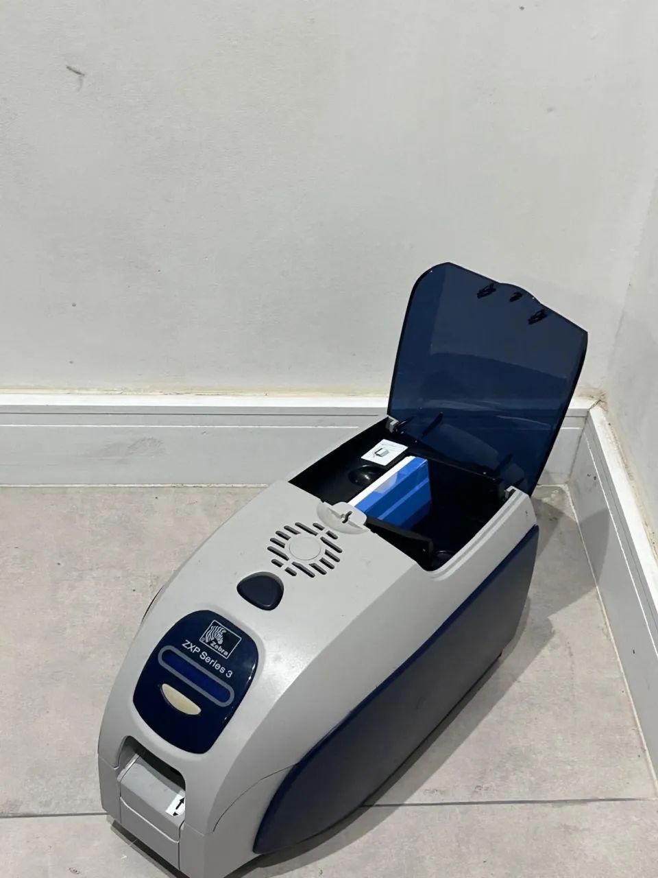 Impressora De Cartão Pvc Zebra Zxp Series 3 - Periféricos e