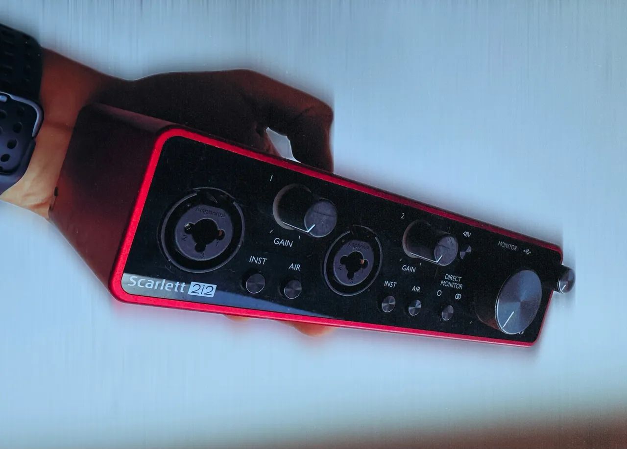 Interface de áudio Focusrite 2i2 - Foto 2