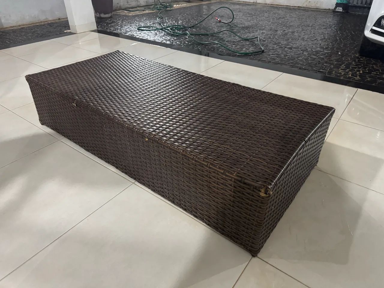 Mesa central para área externa.