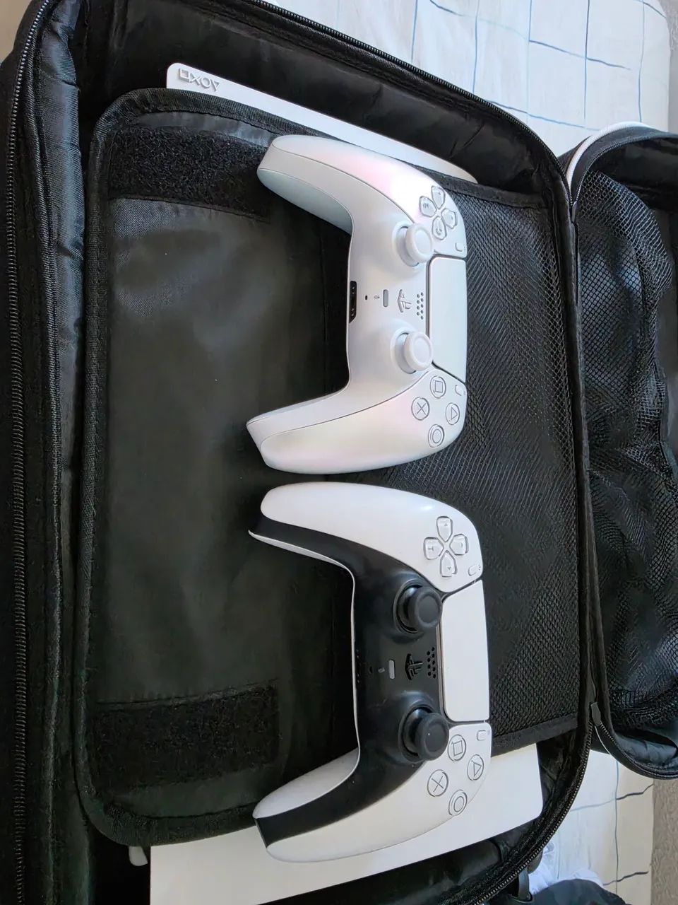 PS5 Pro 2TB - Completo, com 2 Controles e Acessórios - Foto 5