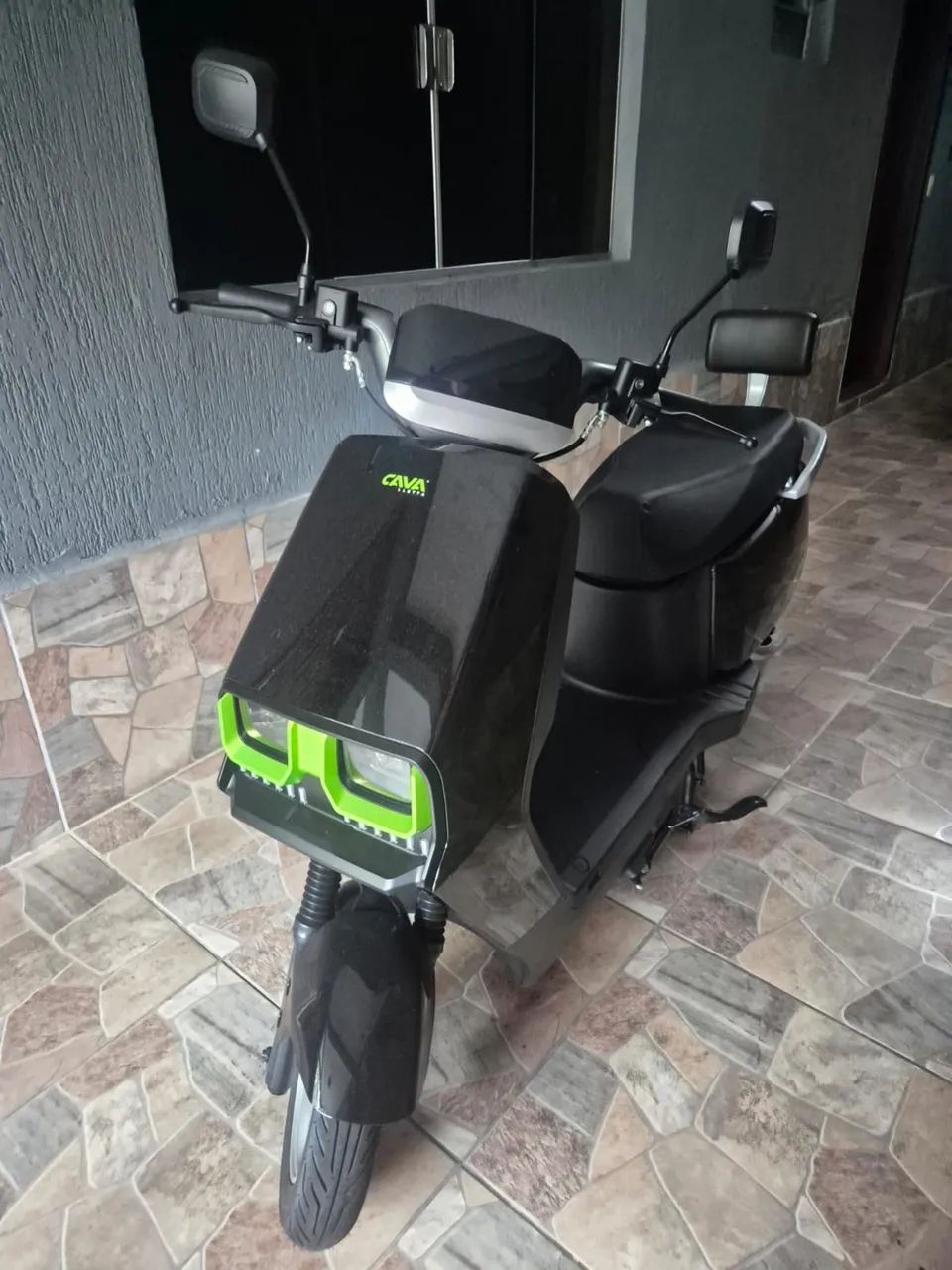 Autopropelido Cavalleta 1000W 0KM Bateria Lítio Bluetooth NFC Marcha Ré