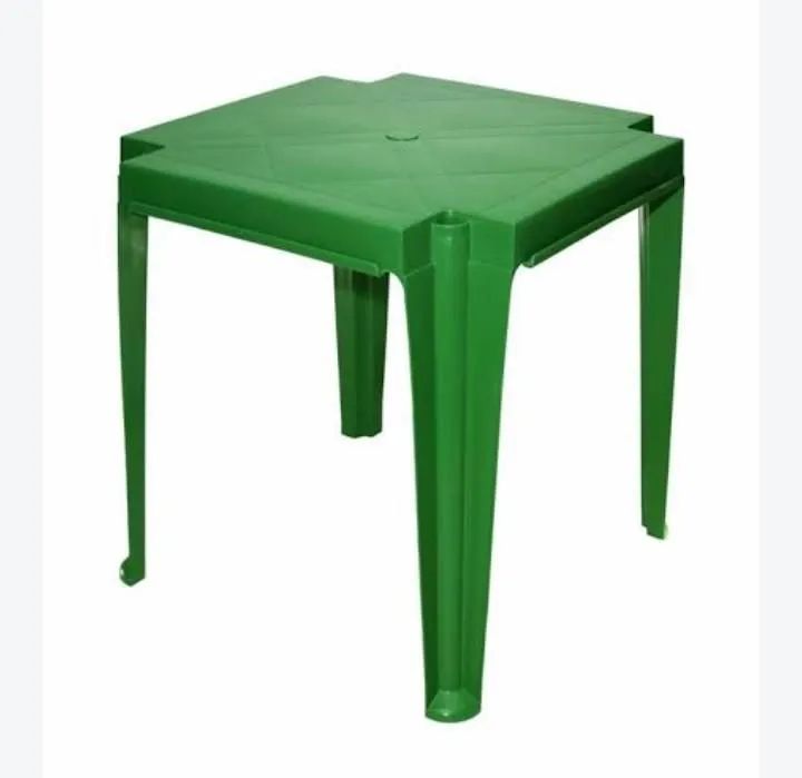 2 Mesa de plástico 