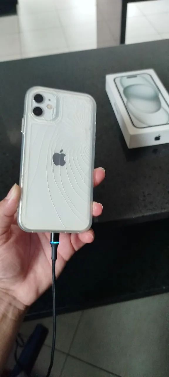 iPhone 11 para retirada de peças - Foto 2