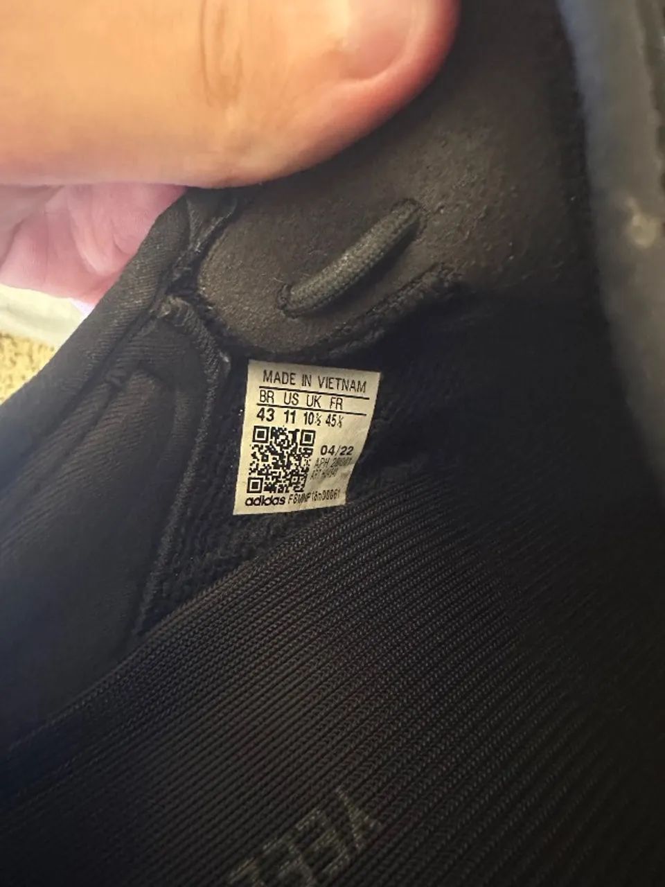 Yeezy 350 V2 Onyx (2023) - Foto 5