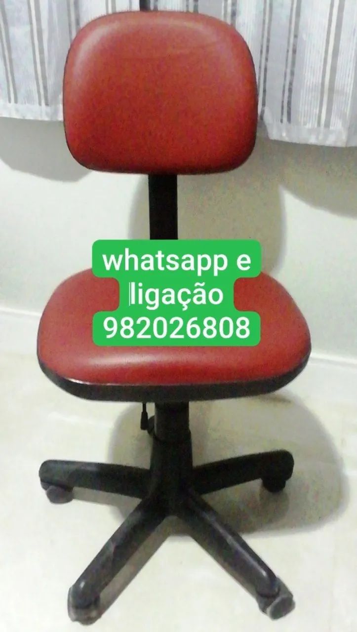 Cadeira Secretária Giratória Vermelha