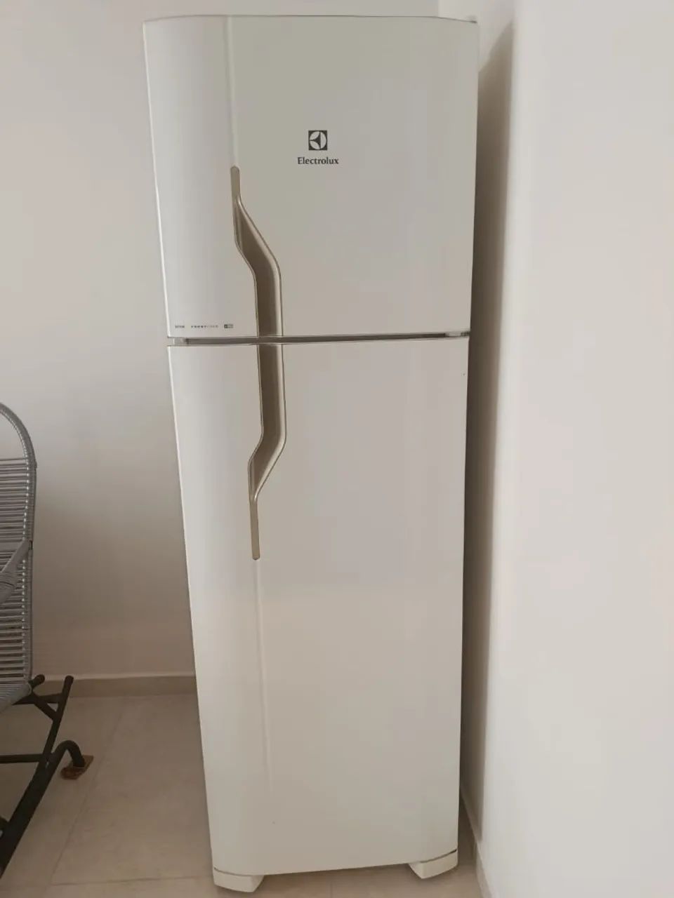 Vendo Geladeira Electrolux funcionando perfeitamente 
