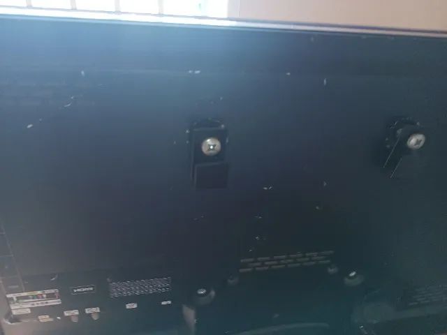 Tv 32 com defeito liga quando quer - Foto 4