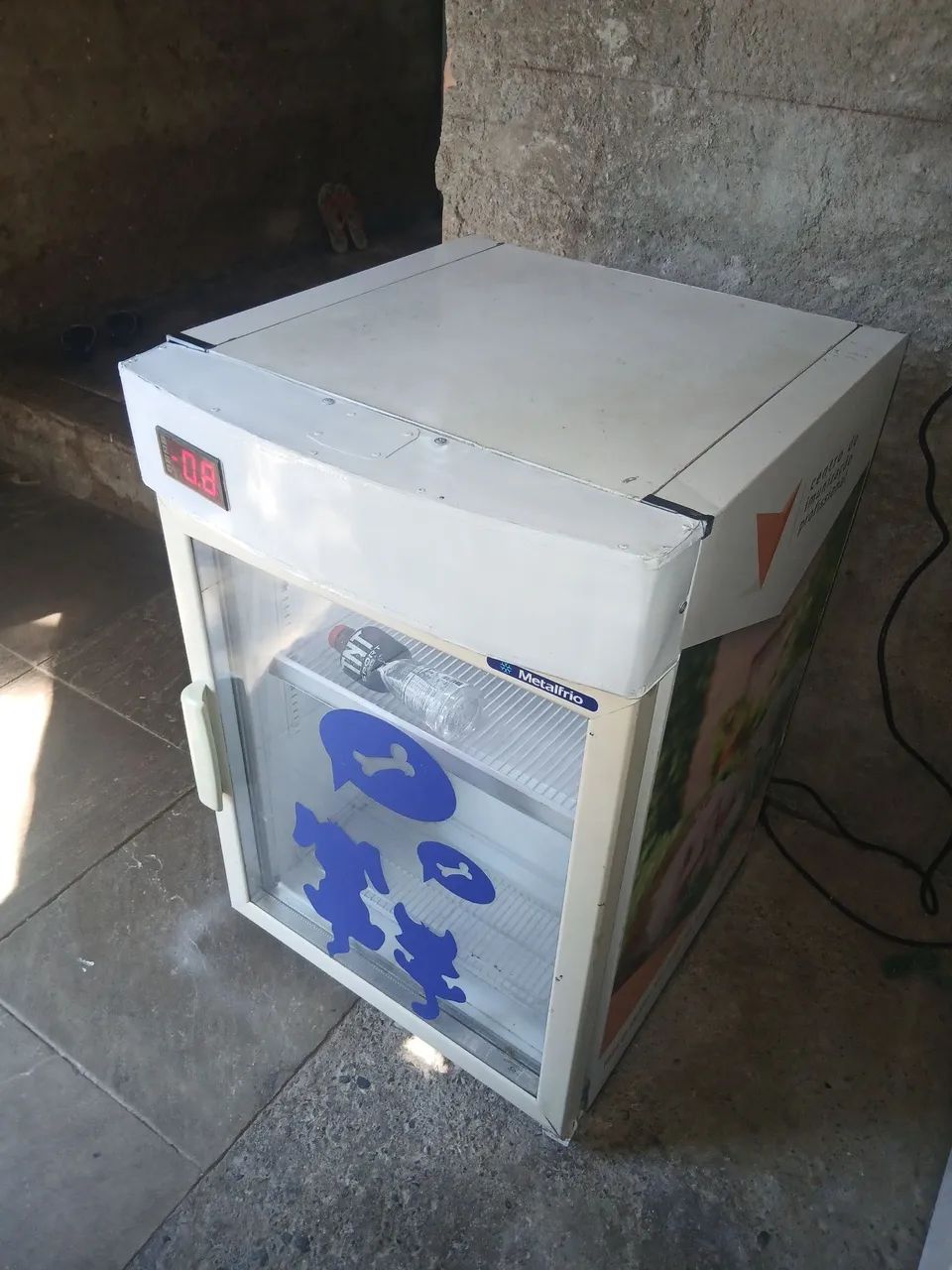 Freezer vertical expositor 