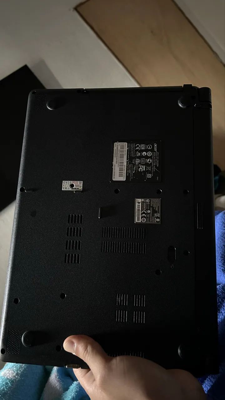 Notebook Acer Aspire E1-470 - Foto 2