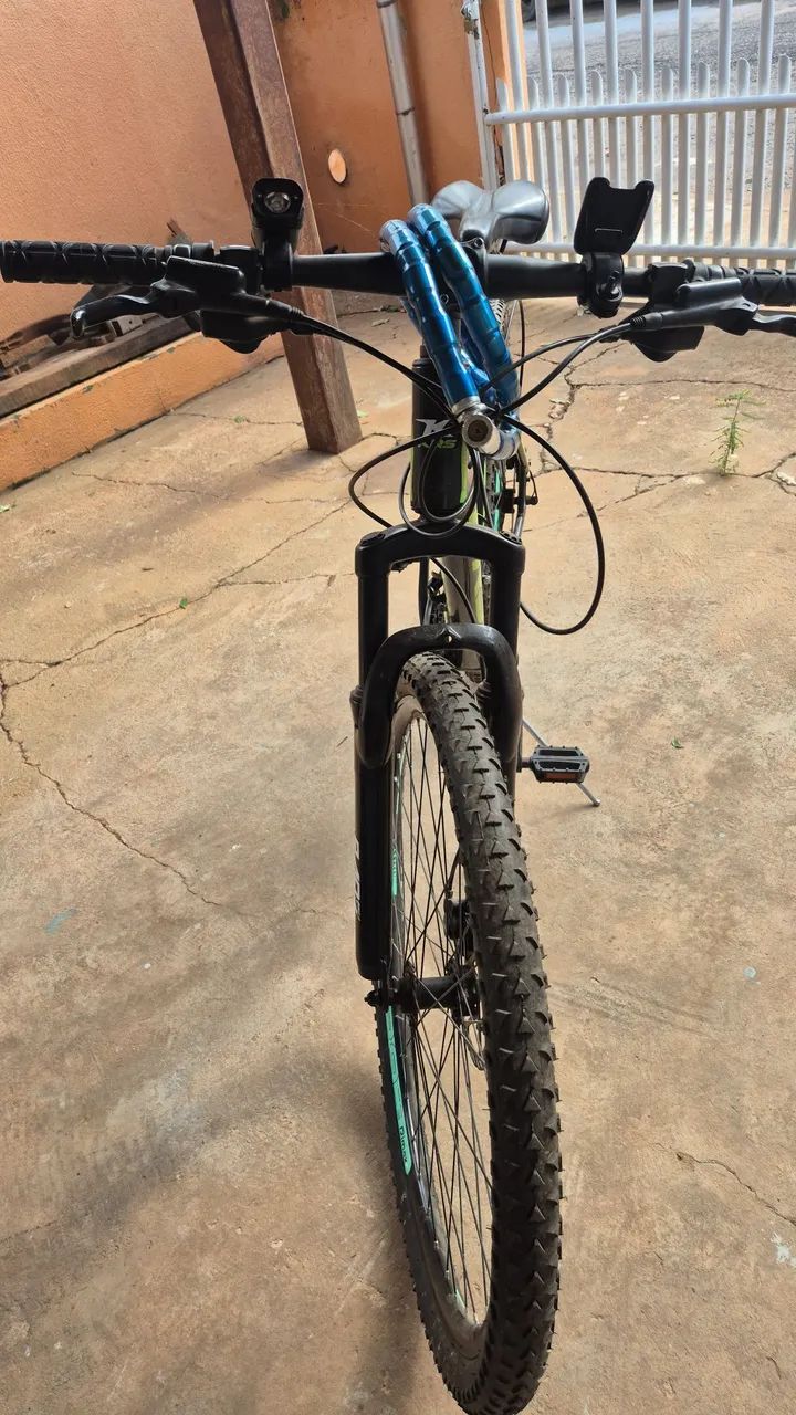 Bike aro 29 com câmbios shimano  - Foto 4