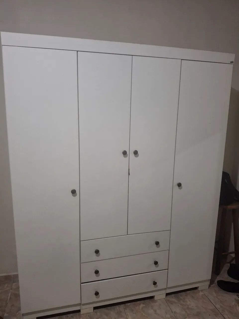 Guarda  roupa solteiro 