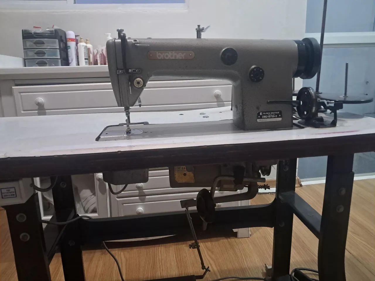 Maquina costura reta - Foto 2
