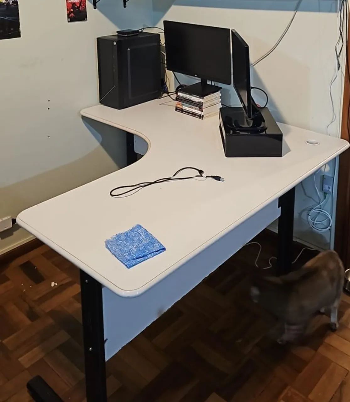 Mesa de escritório L