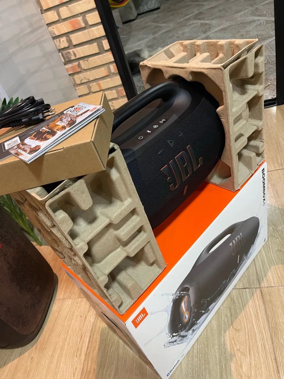 Bombox 4 - Nova! Zerada! Sem uso! - Foto 2