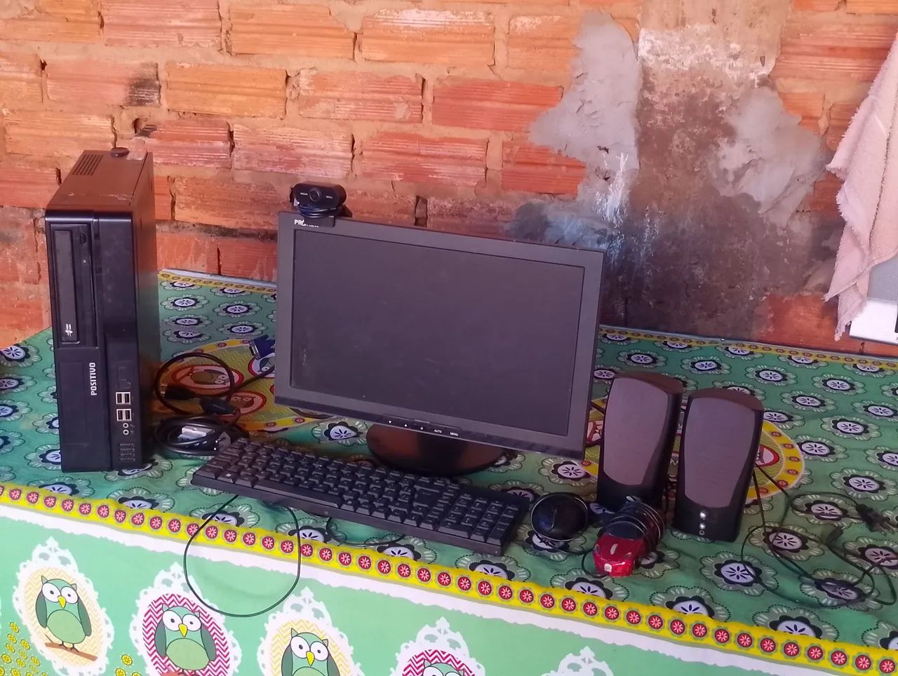 Vendo Pc Windows 7 profissional positivo r$ 40