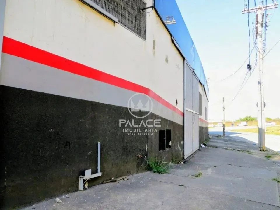 Barracão : / Comercial / Vila Rezende