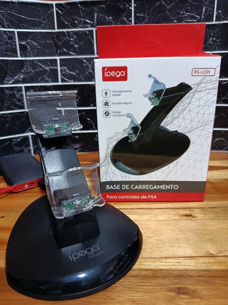 Base de carregamento duplo para controle de PS4 / MEGA OFERTA  - Foto 2