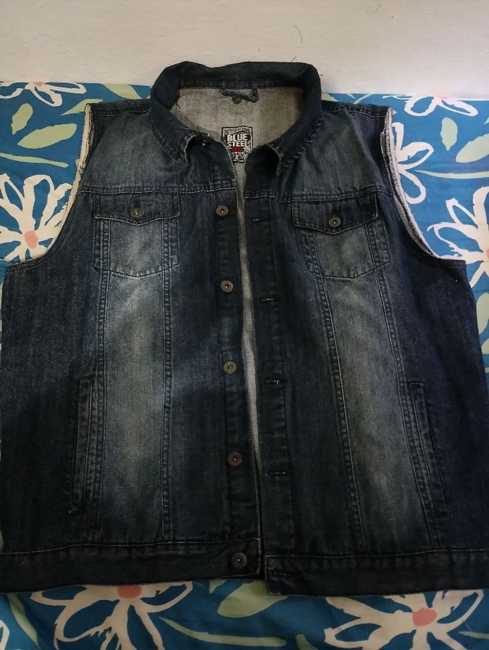 Jaqueta jeans Masculina Semi nova - Foto 2