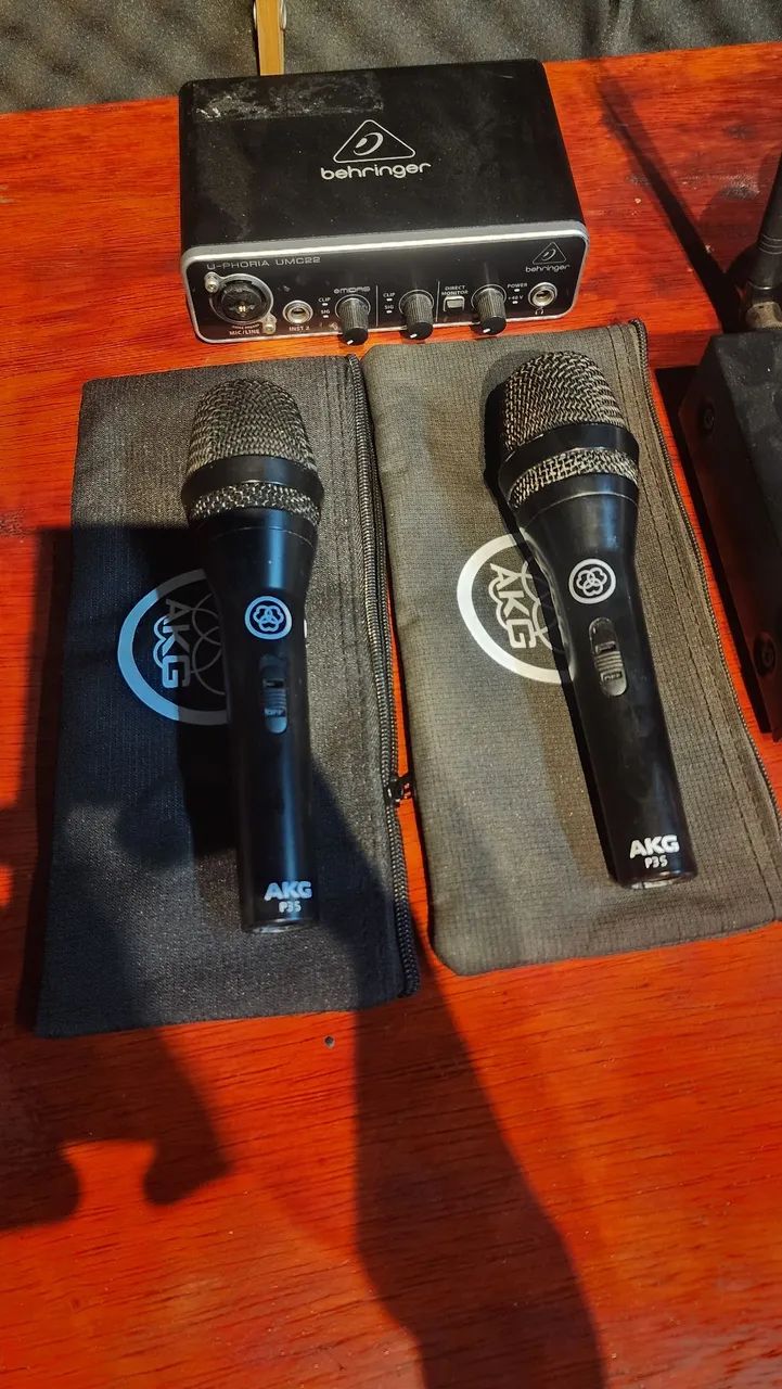 Microfones de Estúdio Profissionais