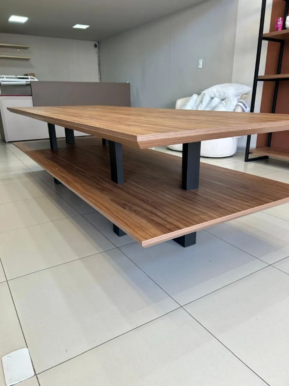 Mesa Expositora de Produtos