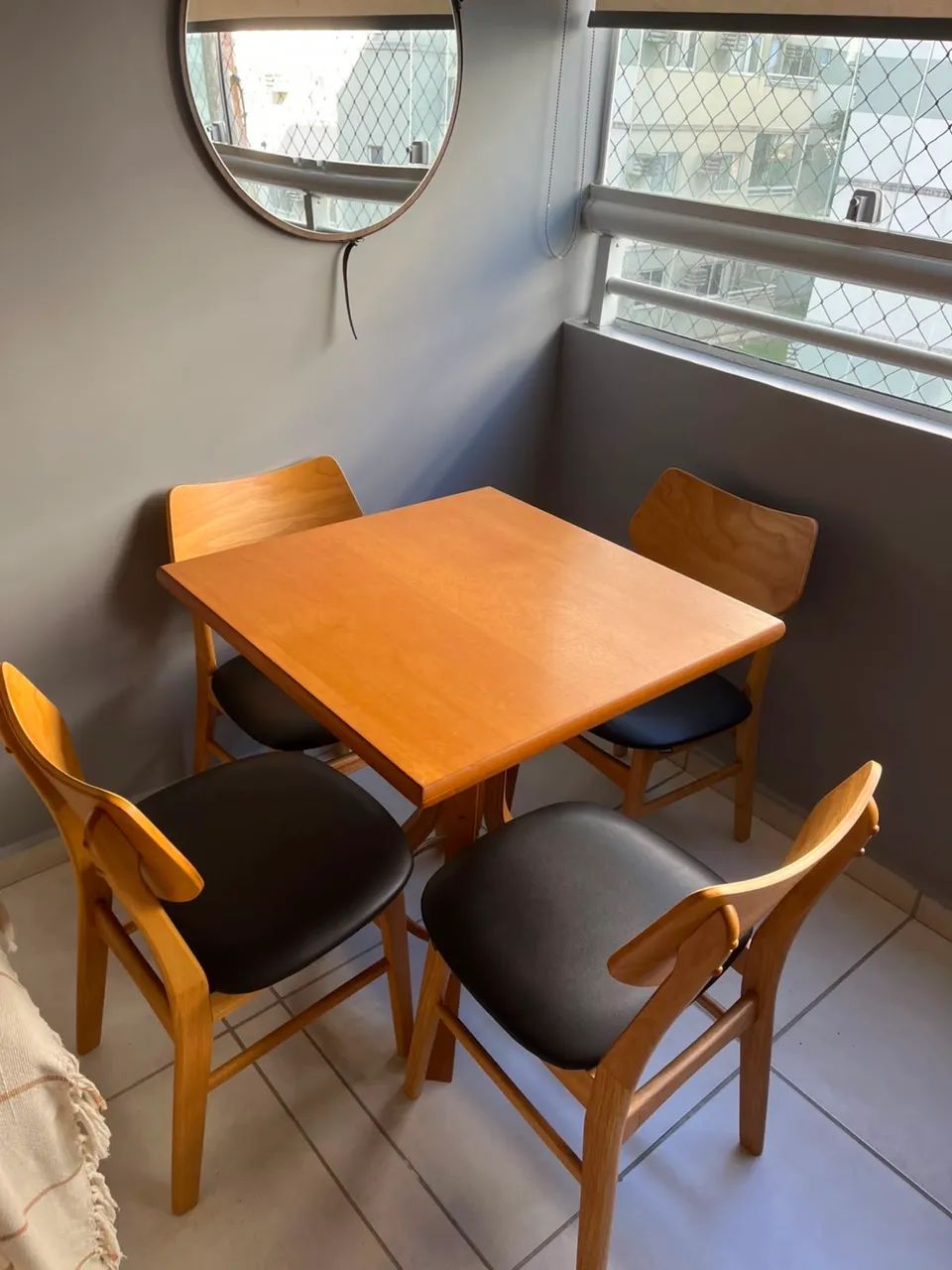 Mesa de Jantar em Madeira  - Foto 3