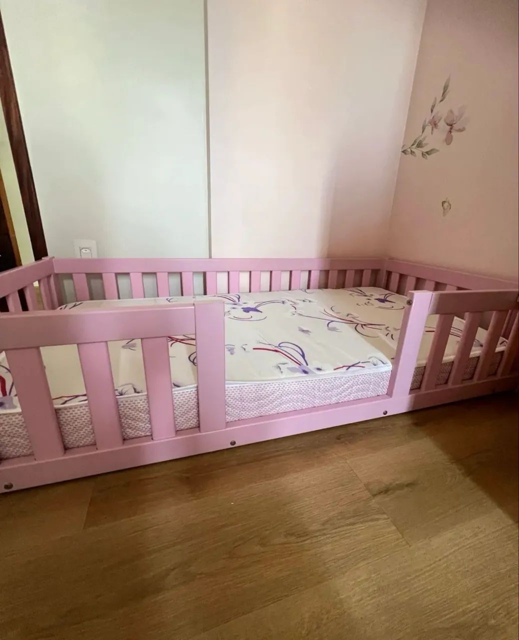 Cama infantil montessoriana com colchão  - Foto 3
