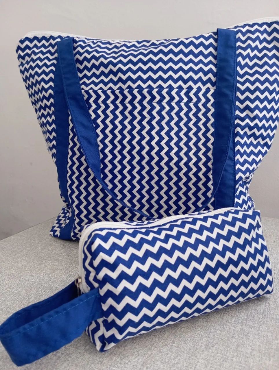 Bolsa de tecido com nécessaire 