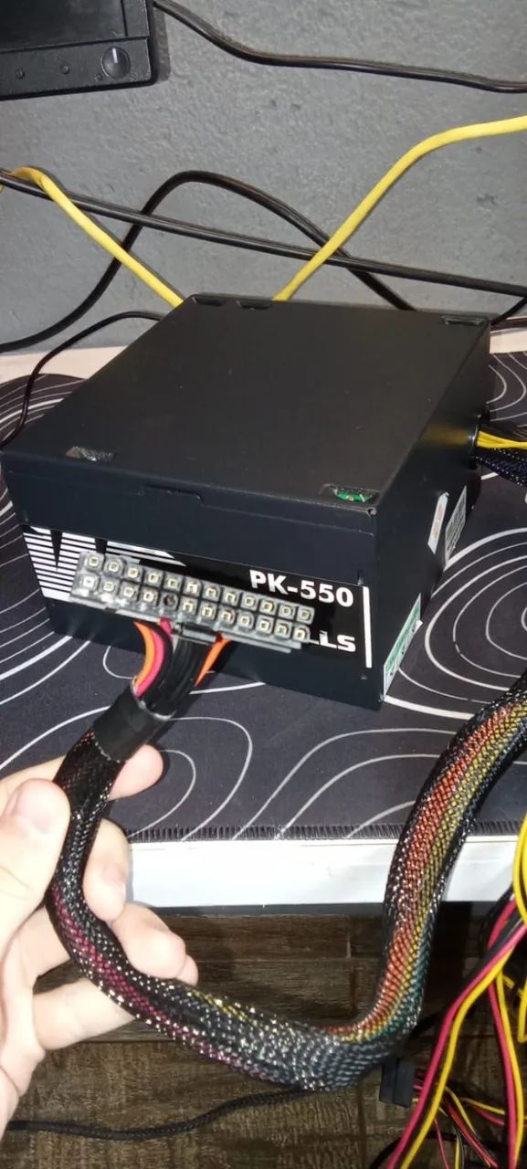 Fonte K-Mex Pcwells, Bivolt Chaveada, PK-550-Usada  - Foto 2