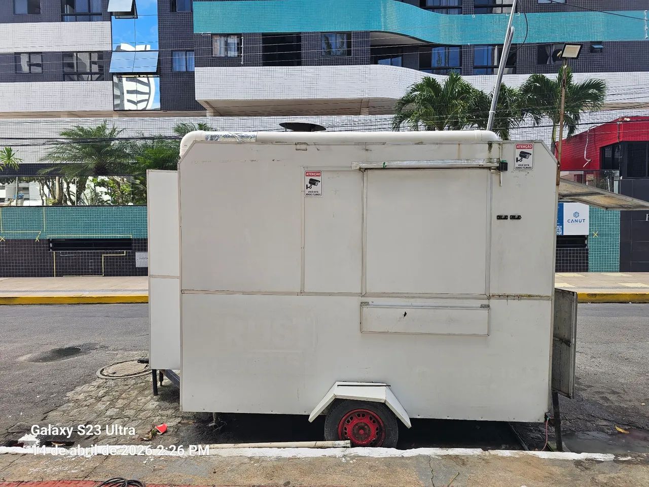 Traillher em Acm Branco