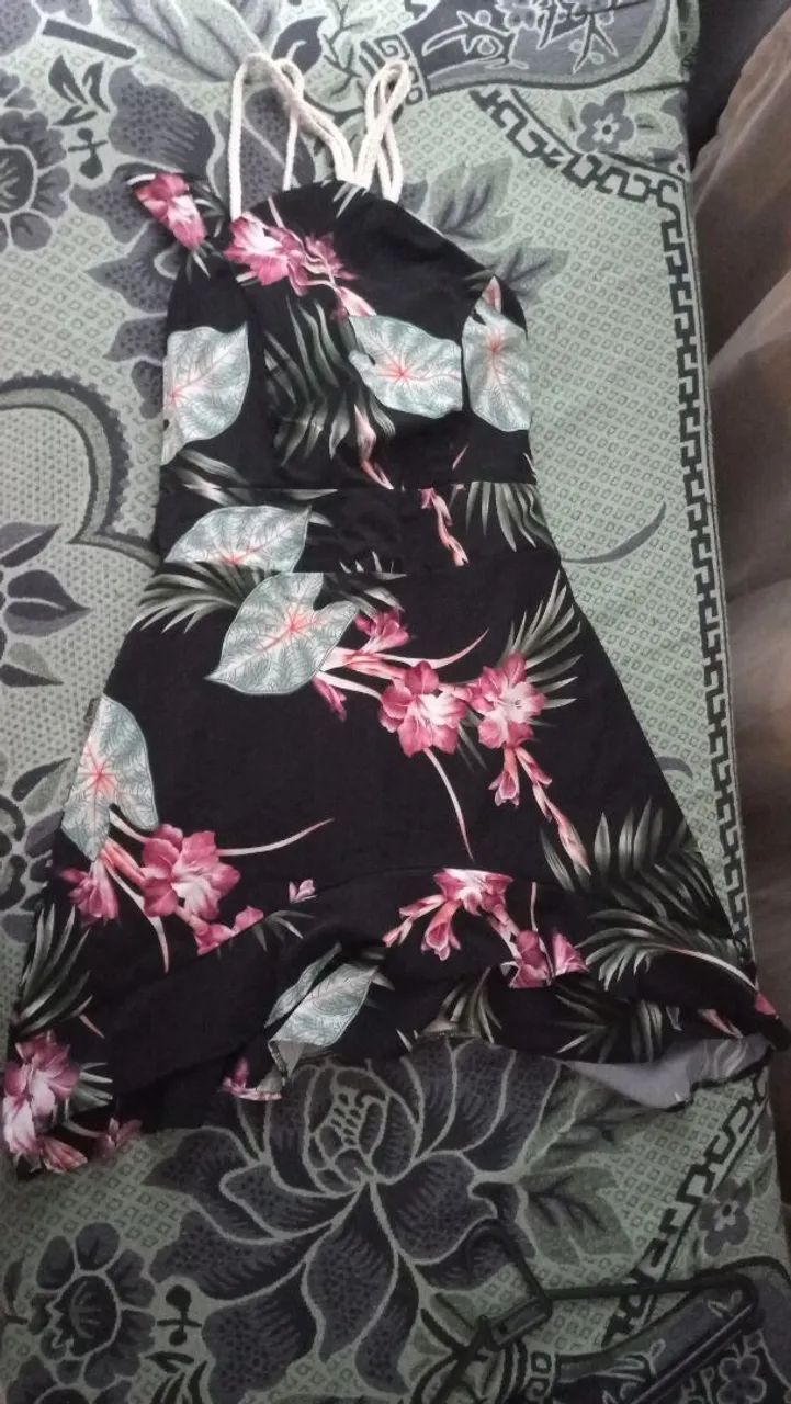 Vendo roupas novas