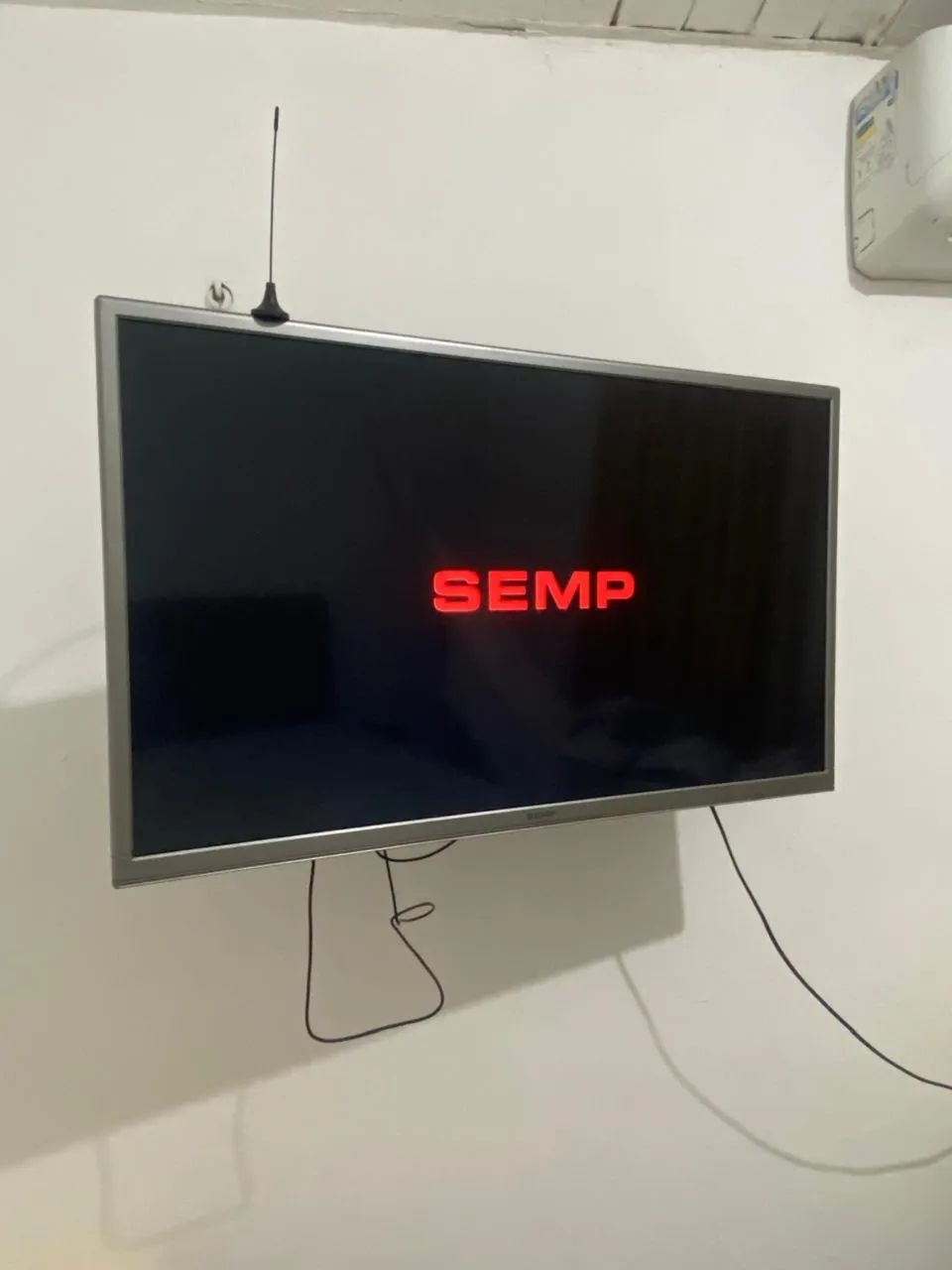 Televisão LCD Semp Tochiba