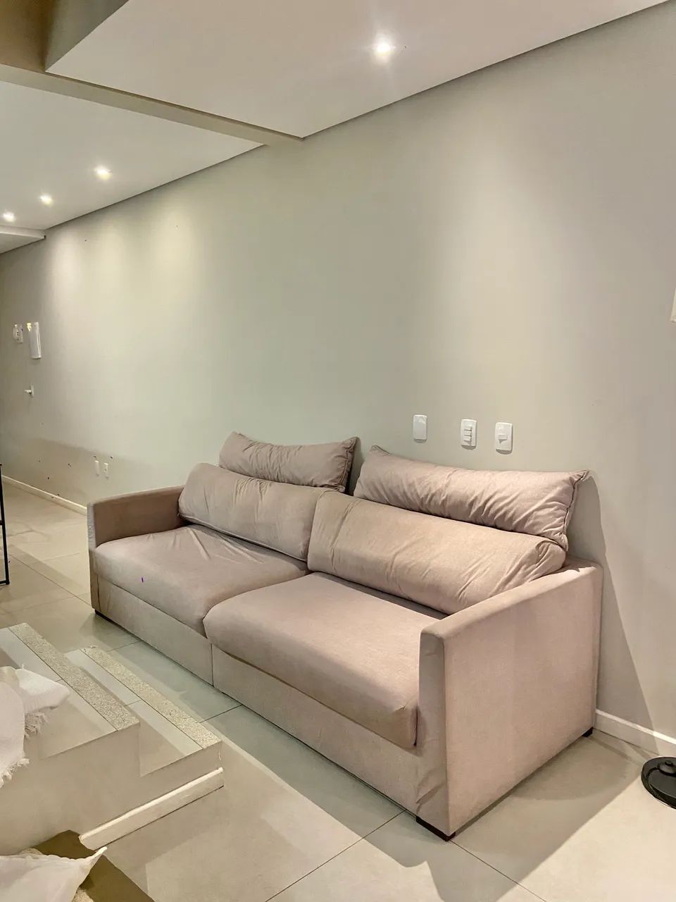 Sofa 4 lugares - cinza - Foto 2