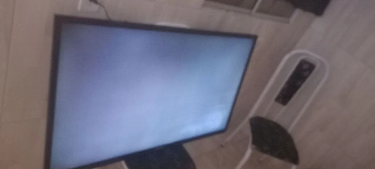 TV smart semp 48 PL obs sem imagem  - Foto 2