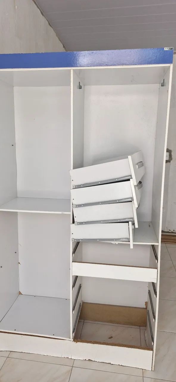 Guarda roupa infantil usado com avarias  - Foto 2