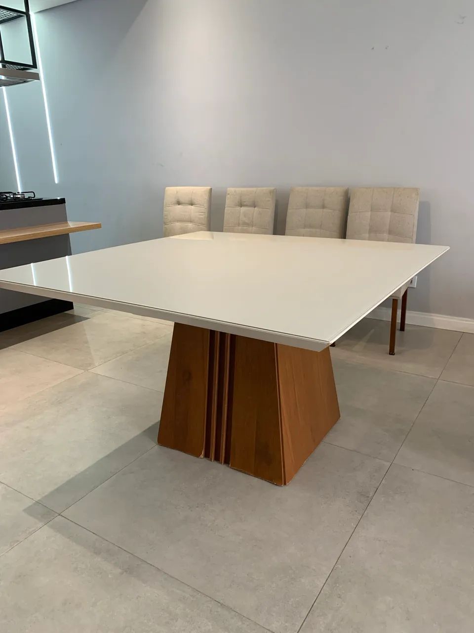 Mesa de jantar 4 lugares (negócio o valor ) - Foto 4