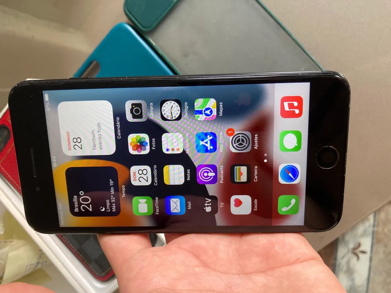 iPhone 7 Plus com caixa - Celulares e Smartphones - Alvorada