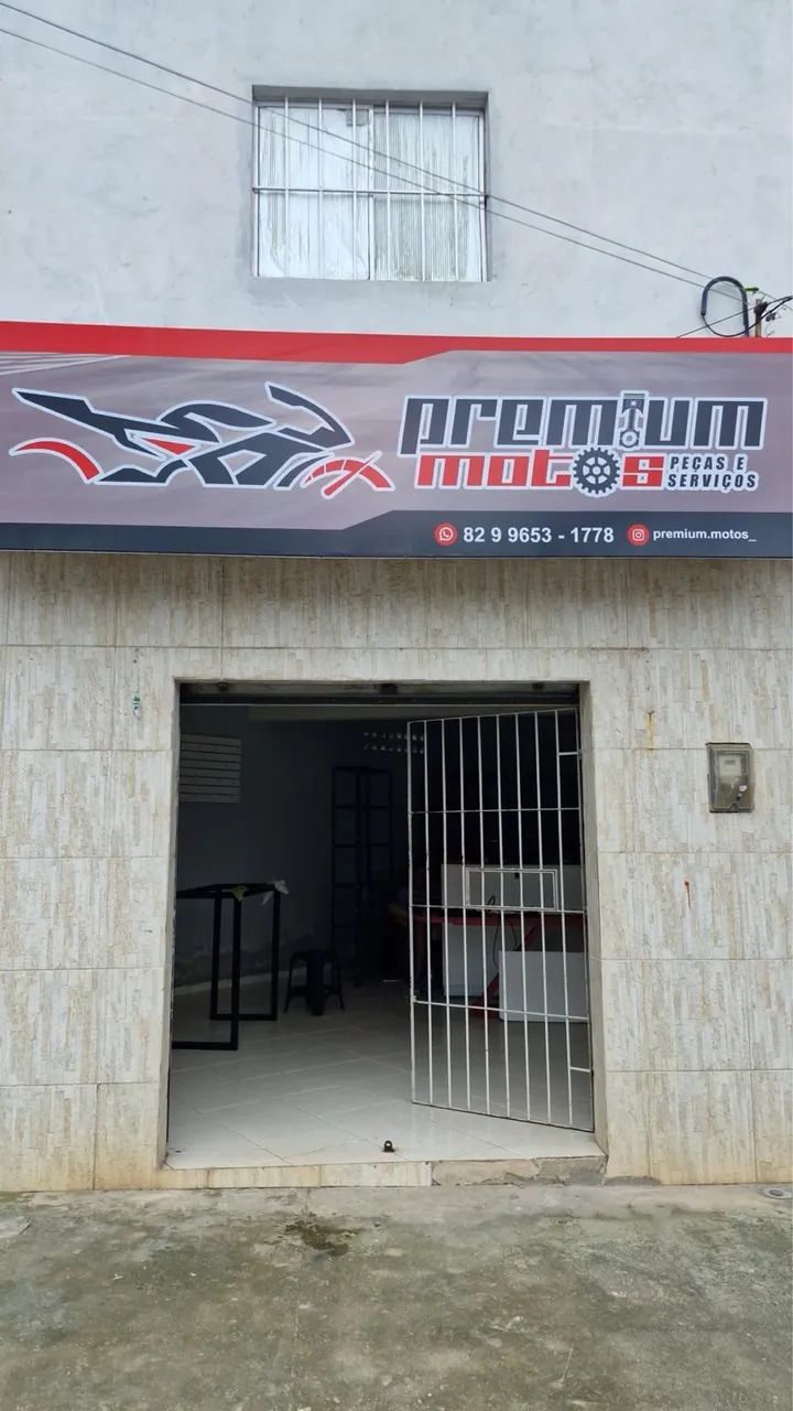Fachada de lona com metalon 