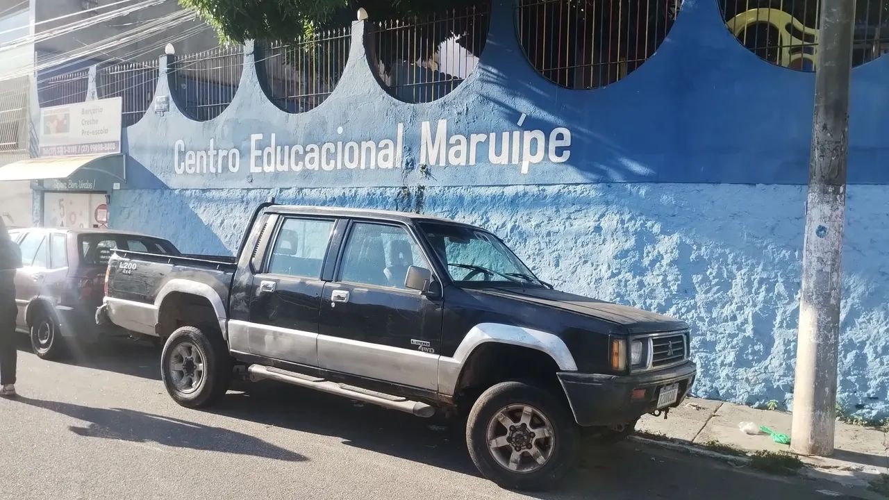 Pequenos fretes a combinar.