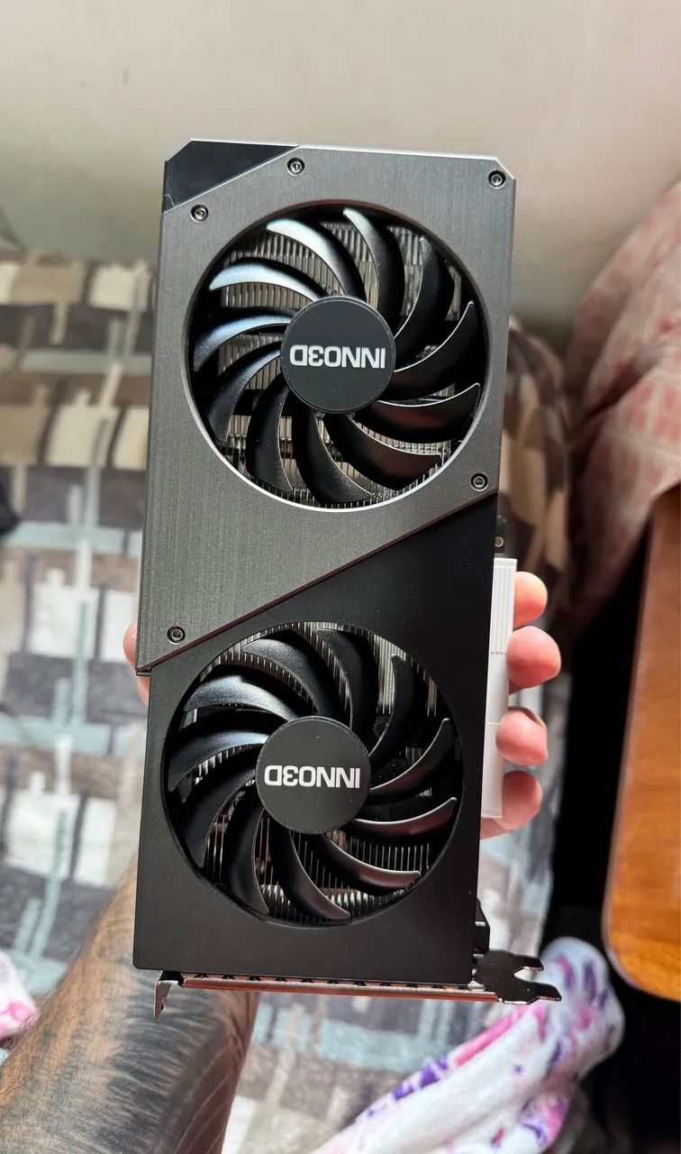 RTX 4060 8 GB  - Foto 2