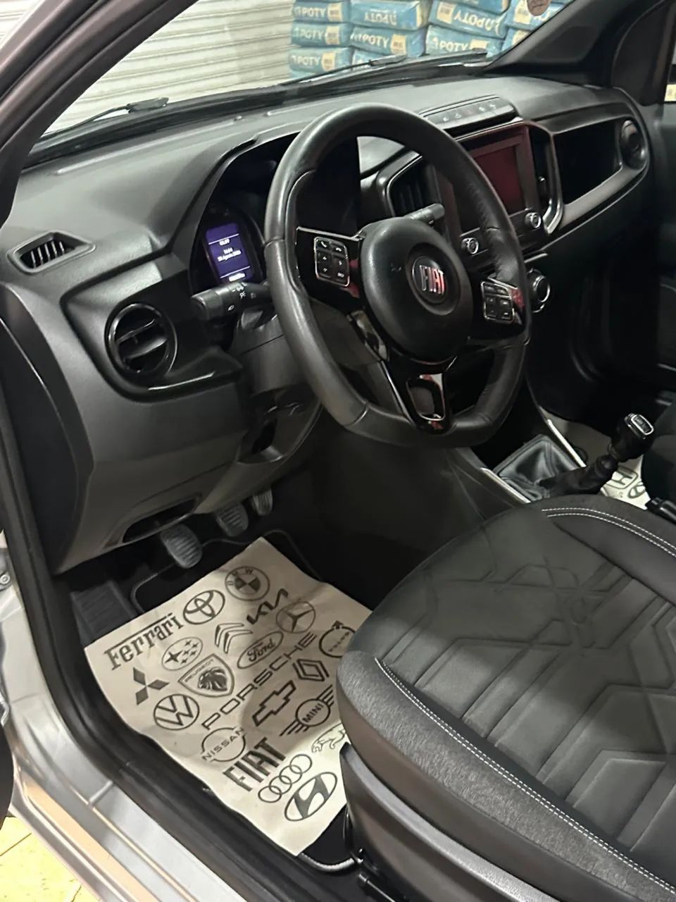 Fiat Strada Volcano 1.3 Flex 8V CD 2021 - Foto 4