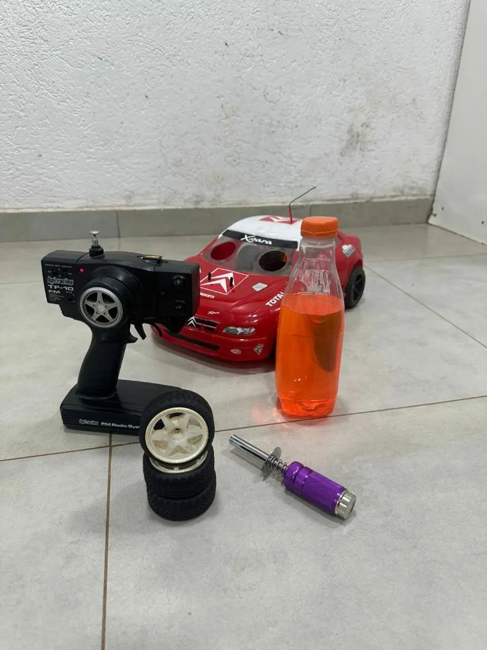 Carrinho a combustao - Foto 4