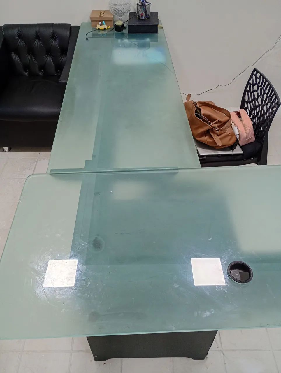 Mesa grande para escritório em U - Foto 2